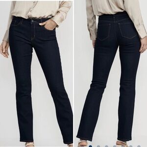 Old Navy kicker bootcut mid rise dark wash jeans 8 Long